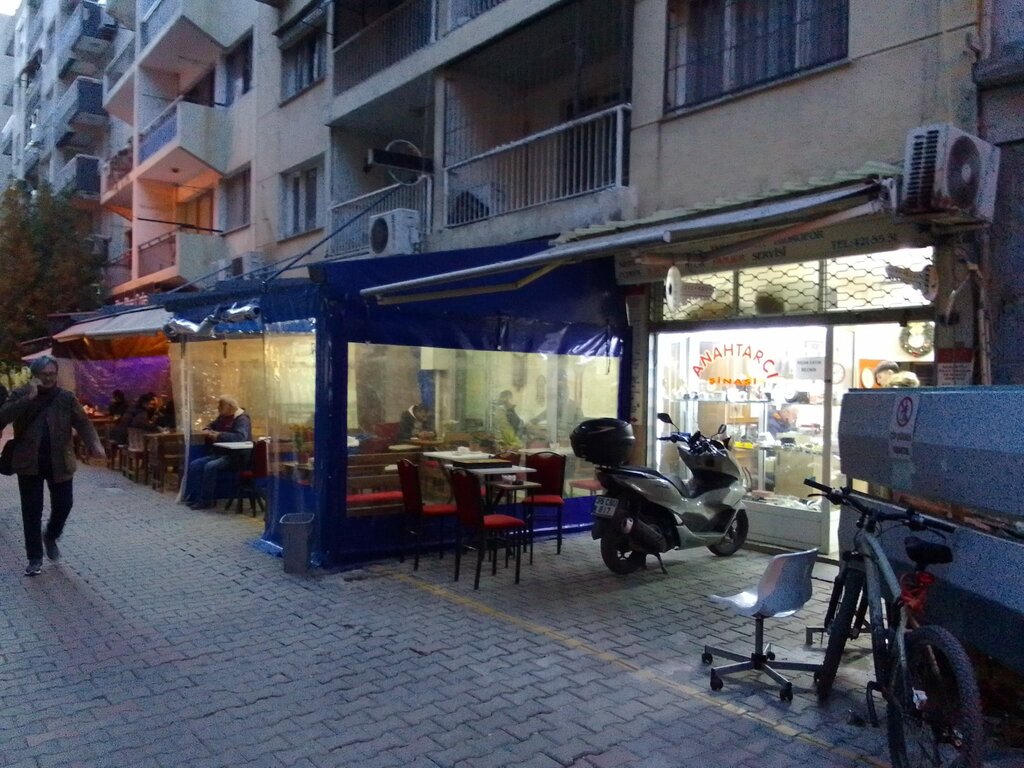 Metal items repair Keymaker Sinasi, Izmir, photo