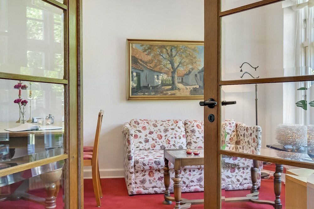 Фото Sweethome Guesthouse