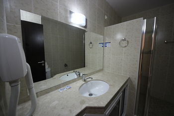 Фото Menada Apartments in Grand Hotel Sveti Vlas