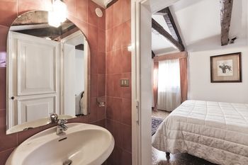 Фото Palazzetto San Lio