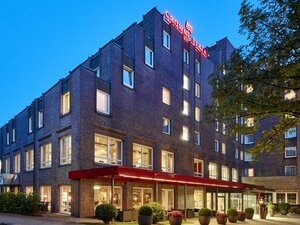 Гостиница Crowne Plaza City Alster