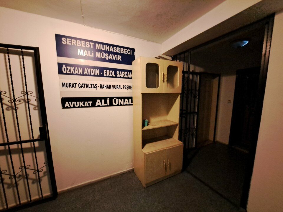 Attorney Avukat Ali Ünal, Izmir, photo