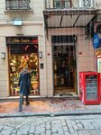 Mix Match (İstanbul, Beyoğlu, Asmalı Mescit Mah., Asmalı Mescit Cad., 4B) ، متجر الهدايا والتذكارات