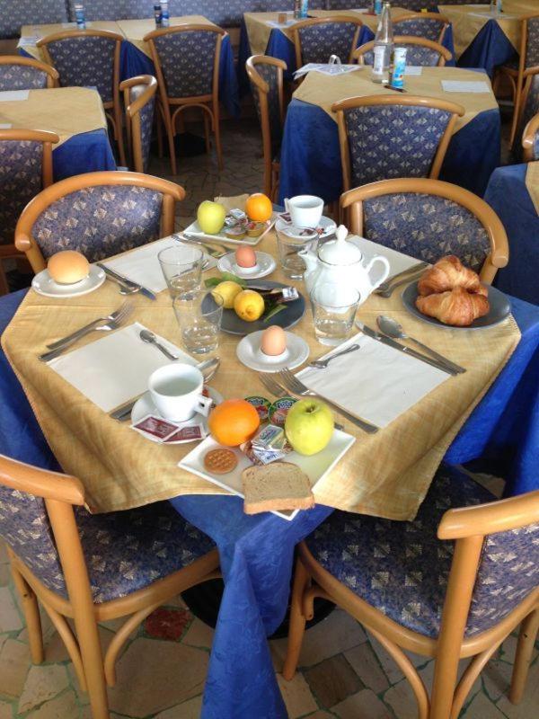 Фото Hotel Harry's