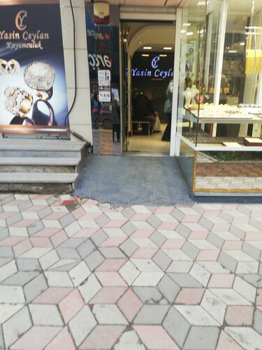 Yasin Ceylan Kuyumculuk Fotoğraf 2