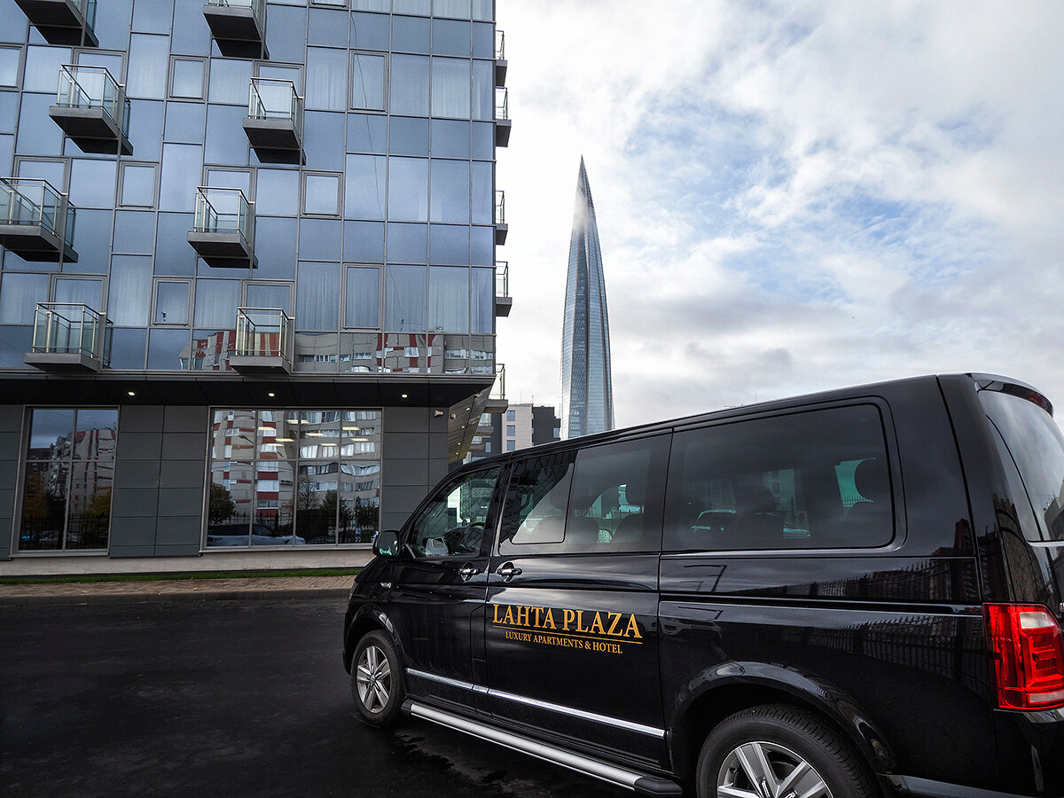 Фото Lahta Plaza