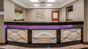 Гостиница Best Western Plus Travel Hotel Toronto Airport