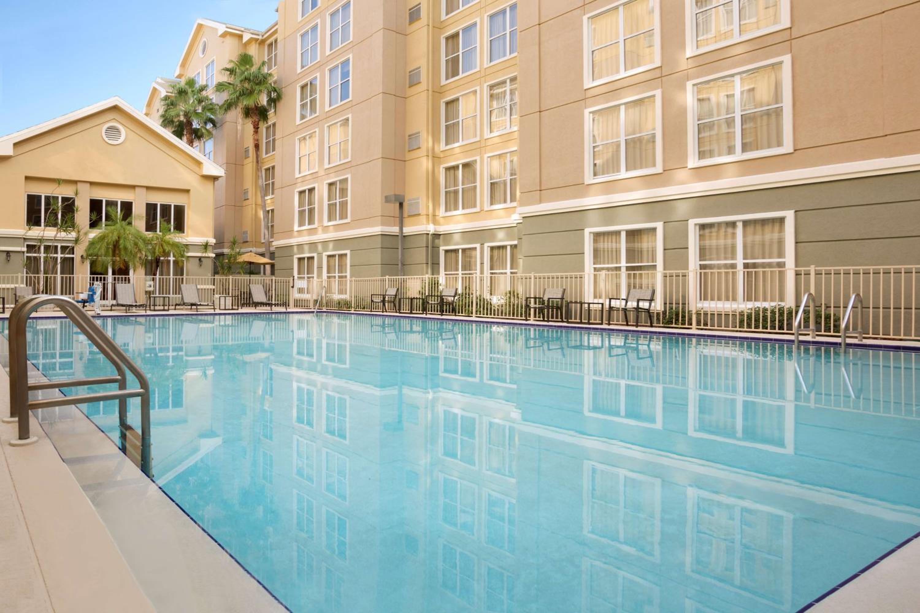 Фото Homewood Suites by Hilton Orlando-Intl Drive/Convention Ctr
