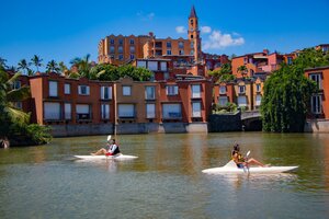 Гостиница The Address Boutique Hotel