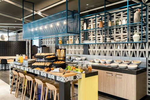 Гостиница Courtyard by Marriott Paris Creteil в Кретее