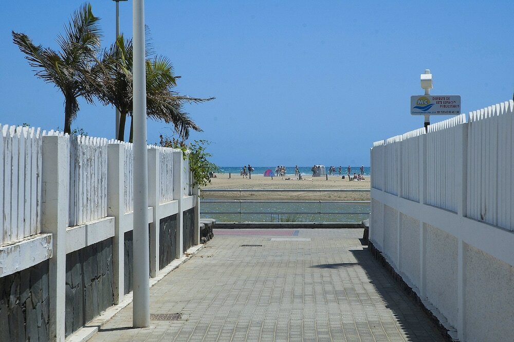 Фото Apartamentos Oasis Maspalomas