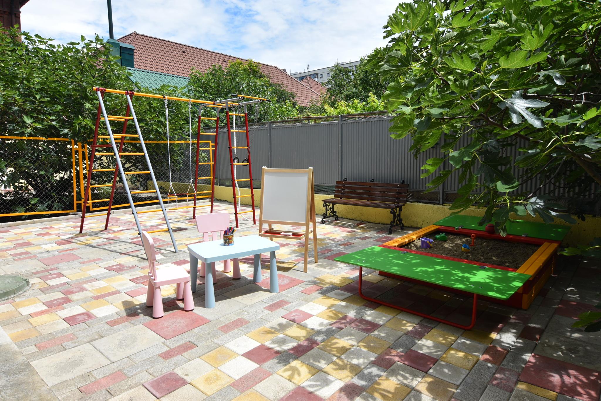 Фото Гостевой дом на Севастопольской 46