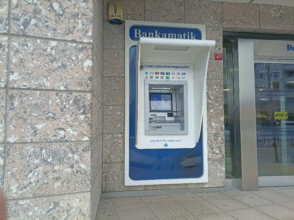 ATM Turkey Is Bank ATM, Istanbul, photo