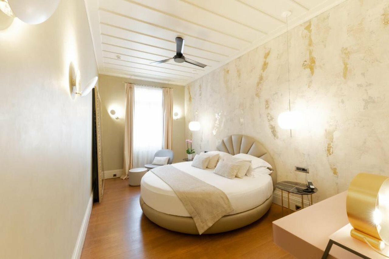 Фото Castellano Hotel & Suites