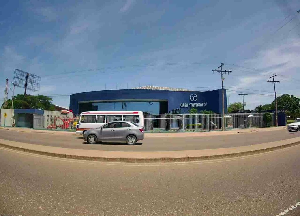 Auto studio Casa Toyosato, Santa Cruz de la Sierra, photo