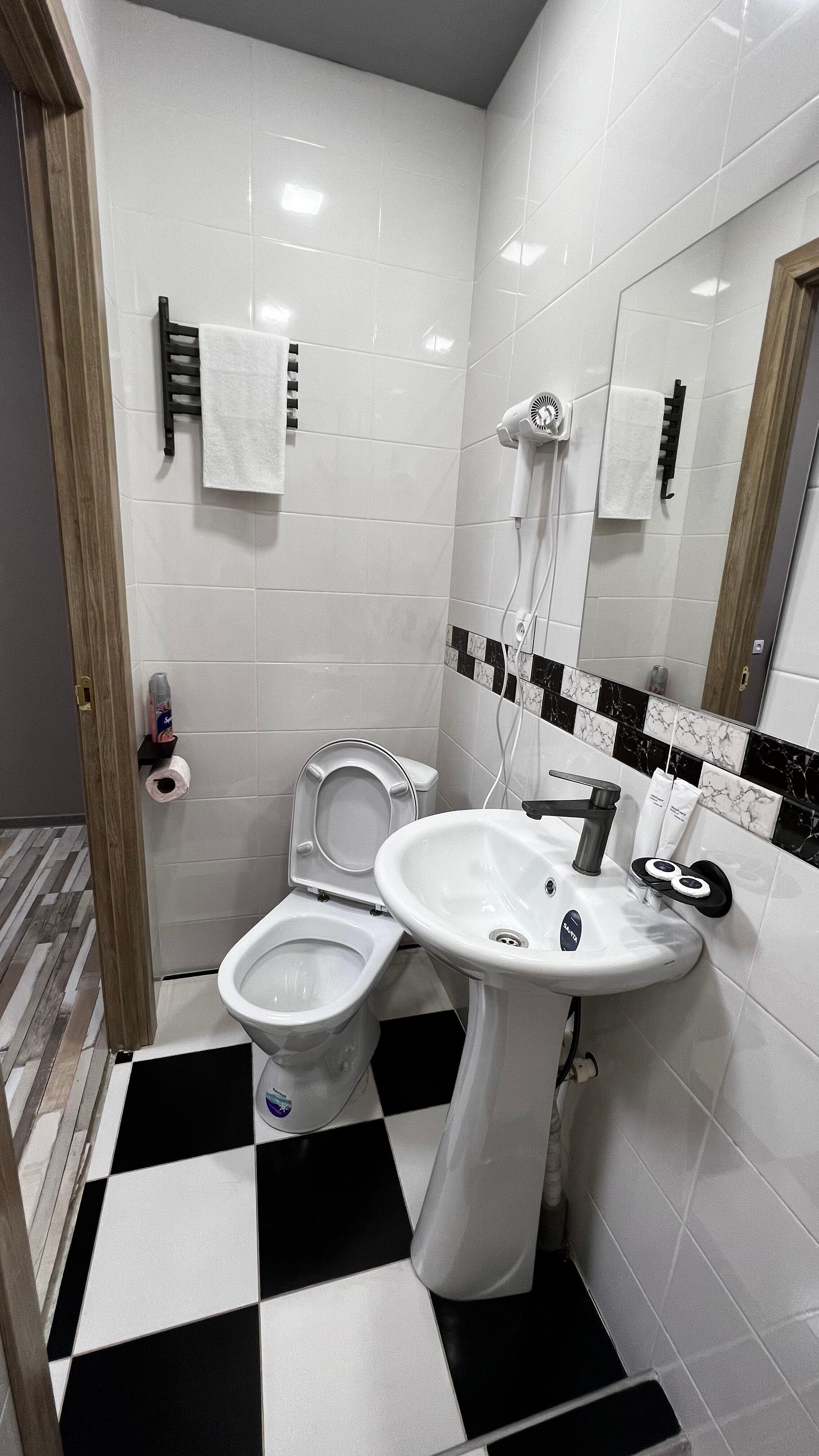 Фото Hayq Boutique Hotel