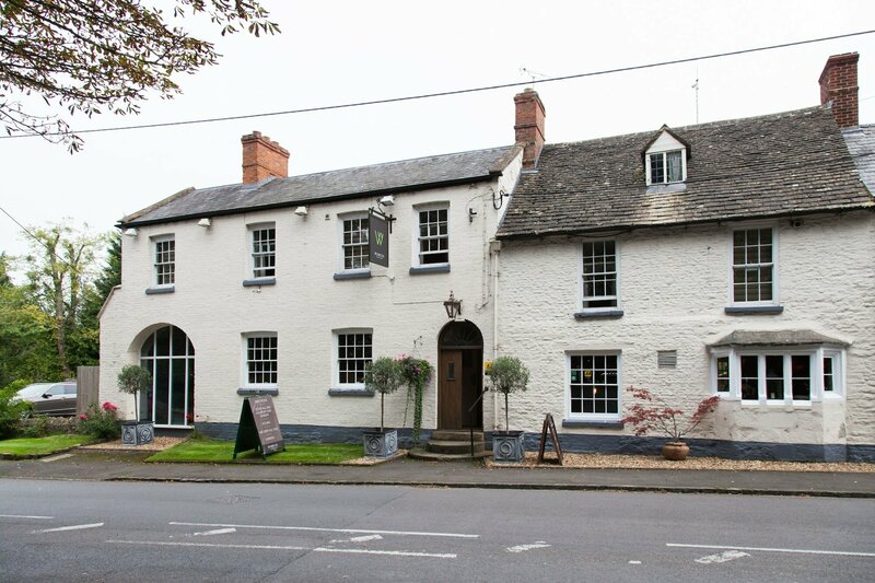 Гостиница The Wychwood Inn