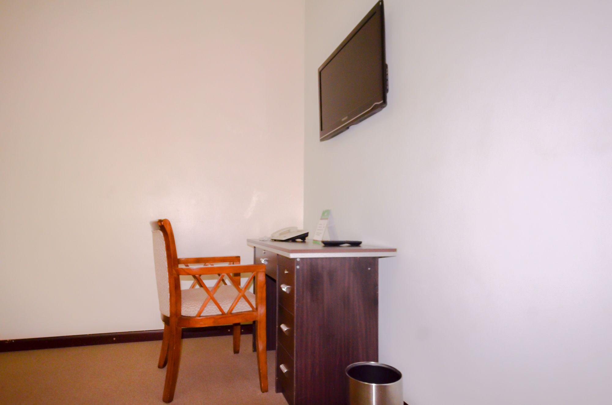 Фото Emperor Hotels