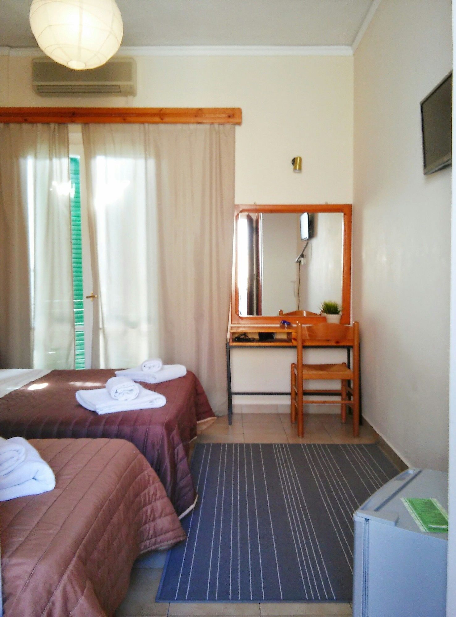 Фото Aegina Hotel