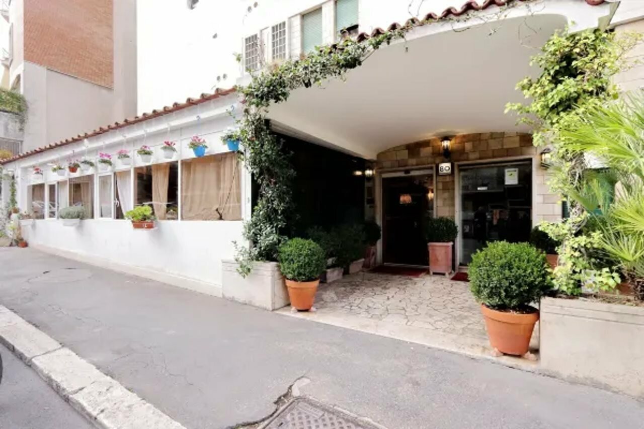 Фото Rent In Rome - Appartamento Archimede