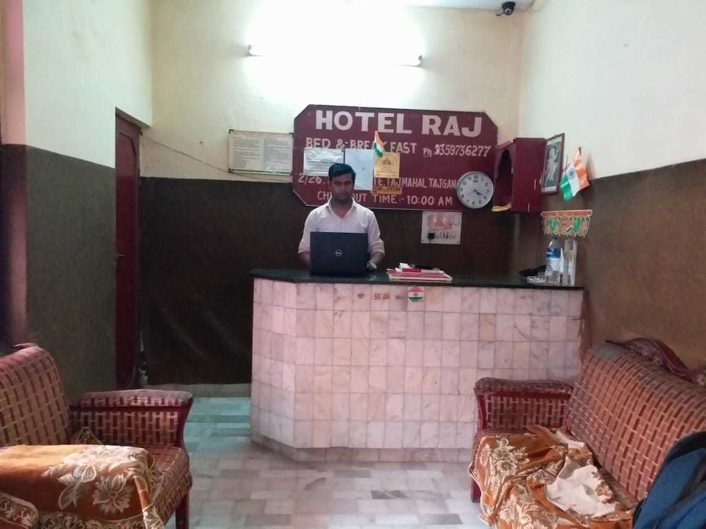 Фото Hotel Raj Bed & Breakfast