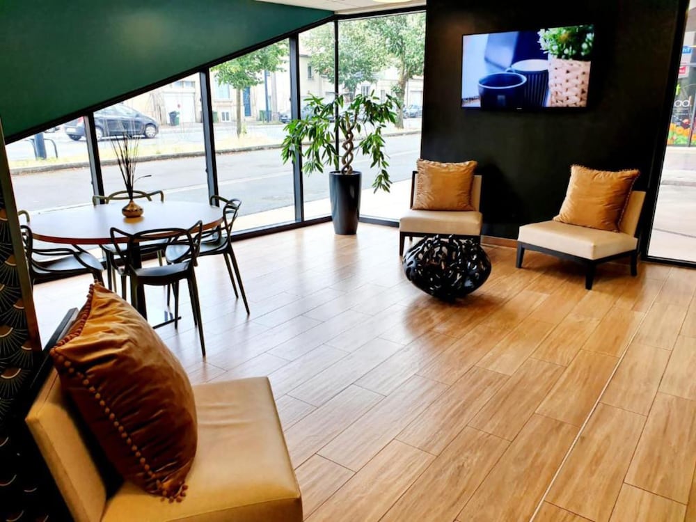 Фото AppartCity Confort Bordeaux Chartrons