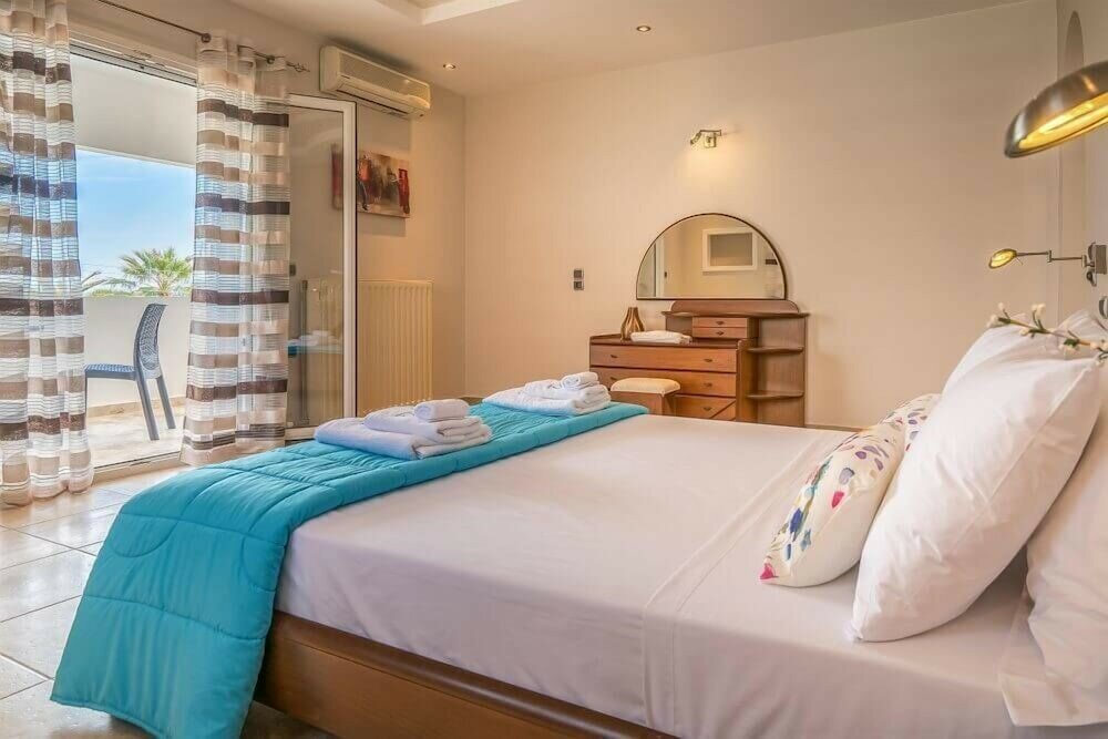 Фото Ostria Luxury Villa