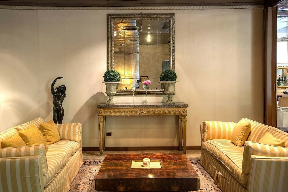 Фото Mini Palace Hotel