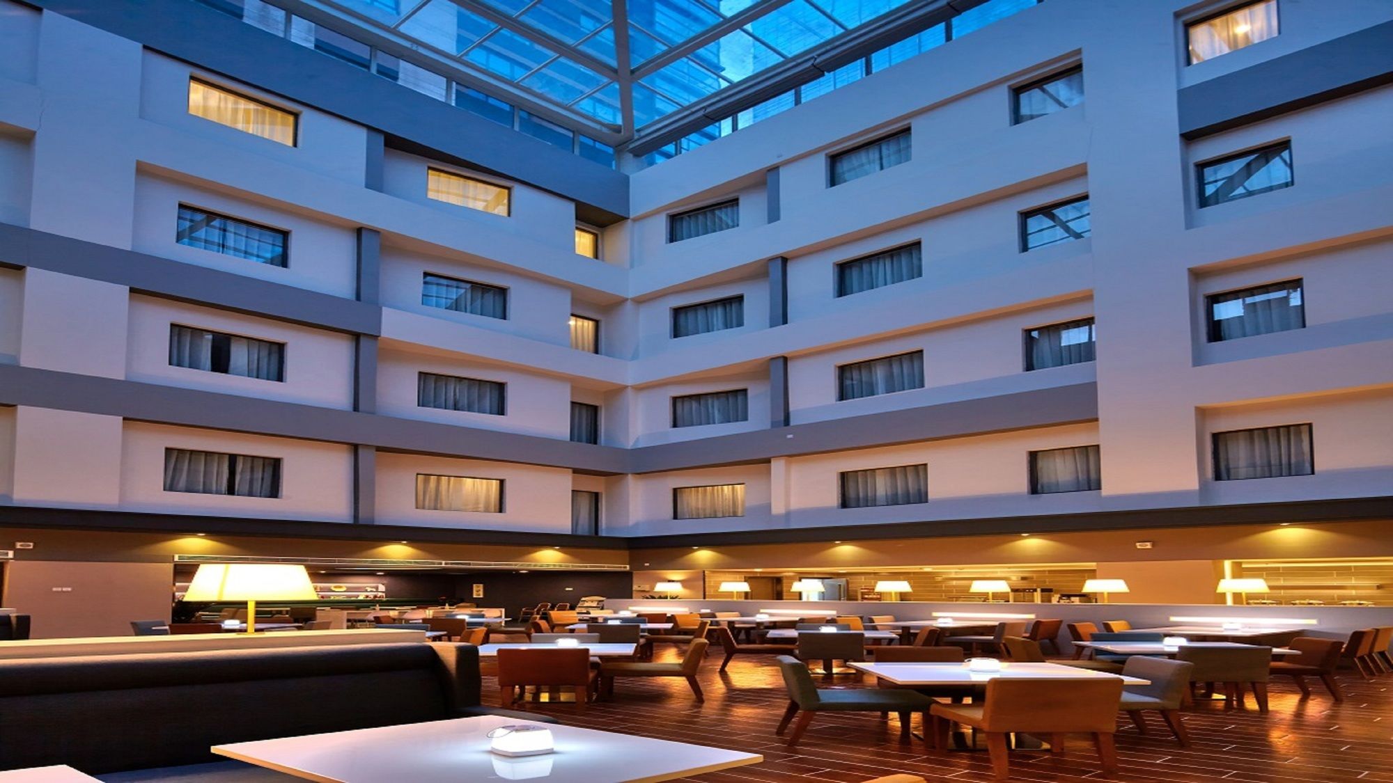 Фото Holiday Inn Express Shenyang North Station