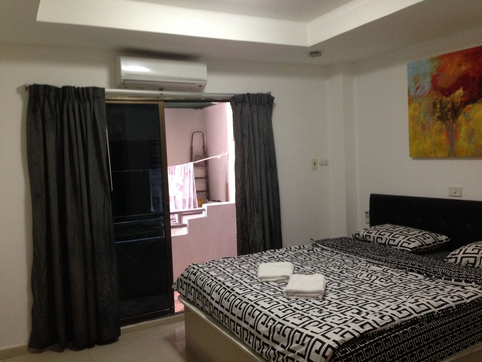 Фото Pizza 24 Guesthouse