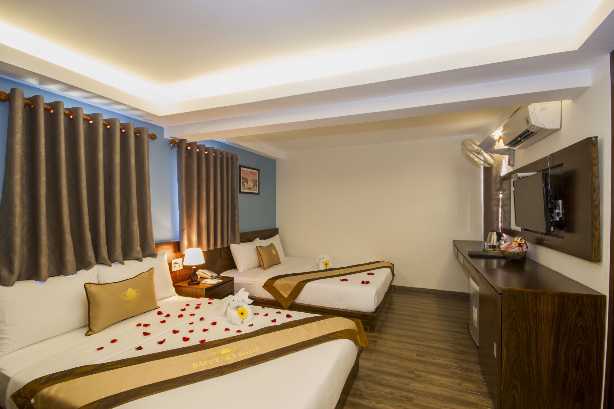 Фото Happy Sky Hotel