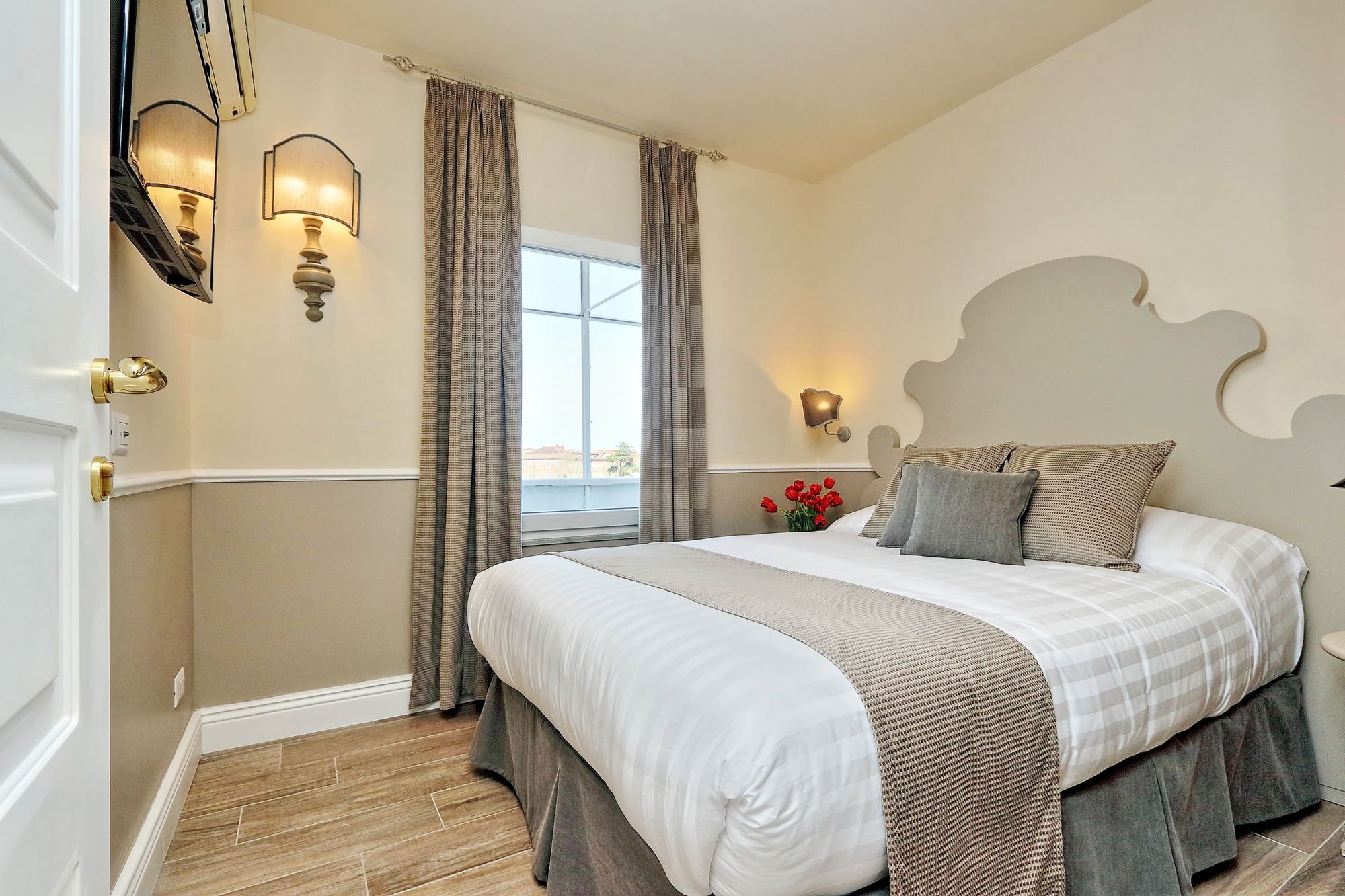 Фото Bellezza al Colosseo B&b and Apartments