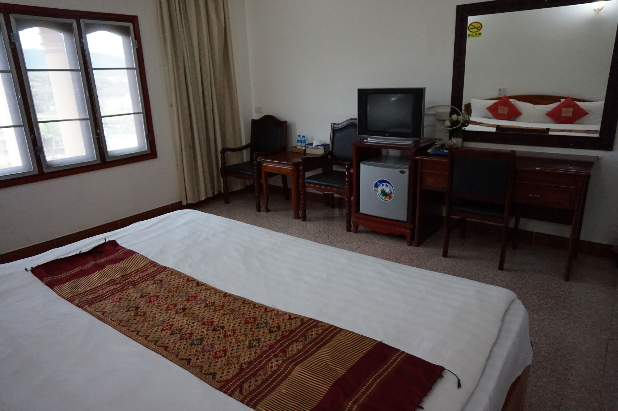 Фото Mittaphap Hotel II