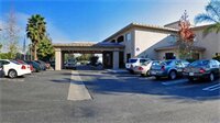 Фото Hotel d’Lins Ontario Airport