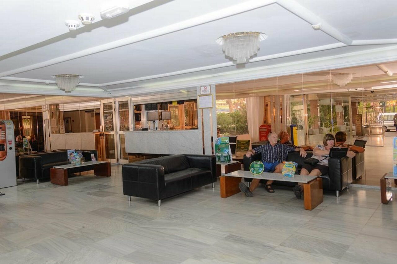 Фото Apartamentos Las Arenas