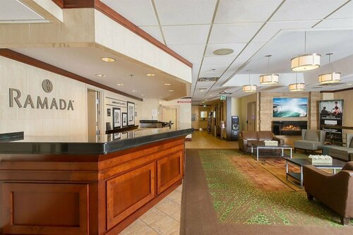 Гостиница Ramada by Wyndham Niagara Falls by the River