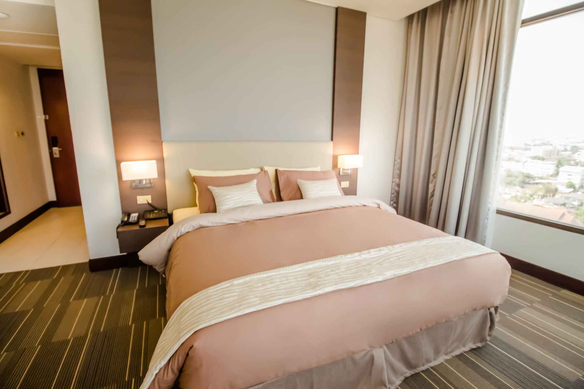 Фото Fortune Hotel Korat