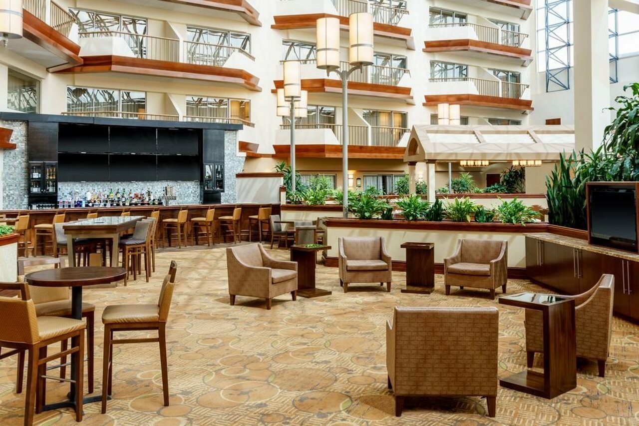 Фото DoubleTree by Hilton Orlando Airport