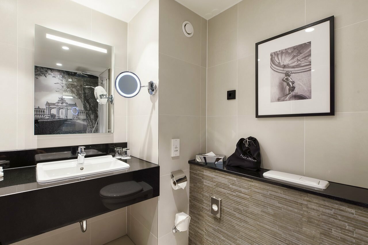 Фото Radisson Collection Hotel, Grand Place Brussels