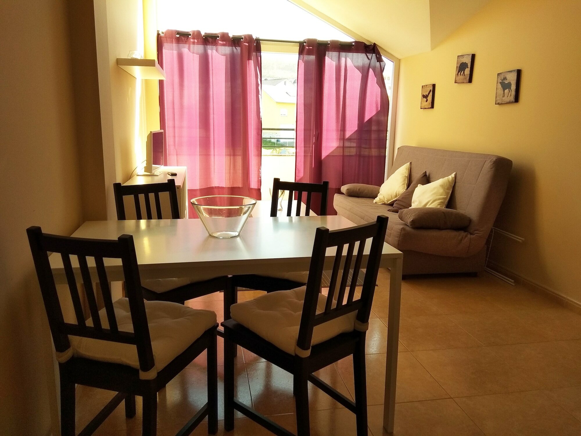 Фото Apartamentos Barreiros 3000