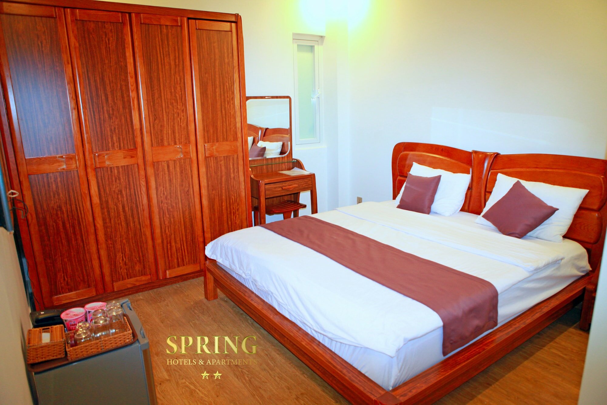 Фото Spring Hotel