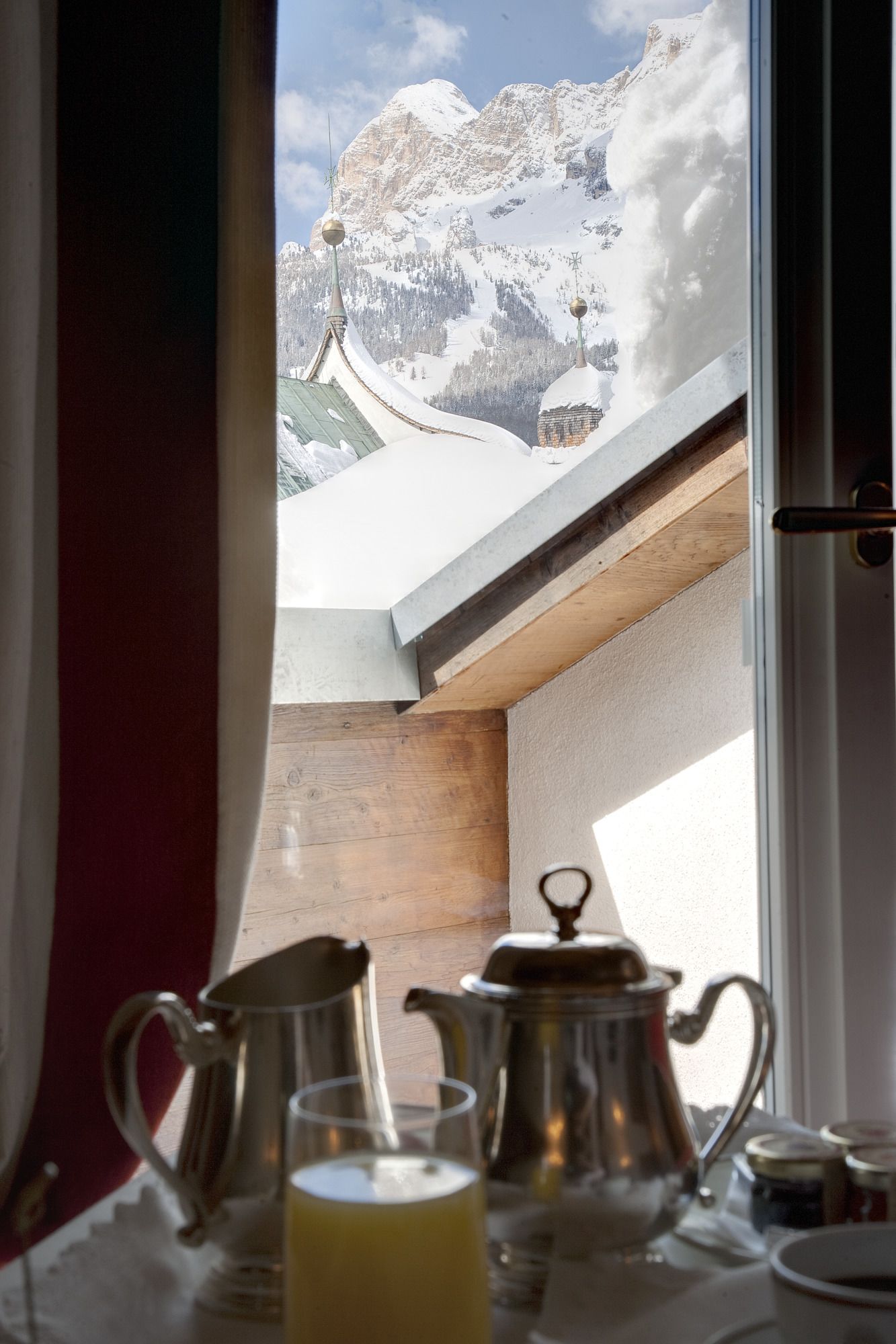 Фото Отель Cortina