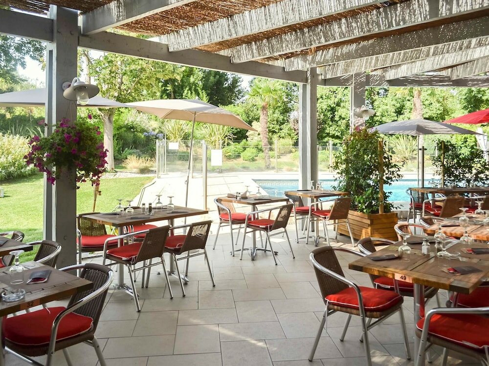 Фото Ibis Salon de Provence