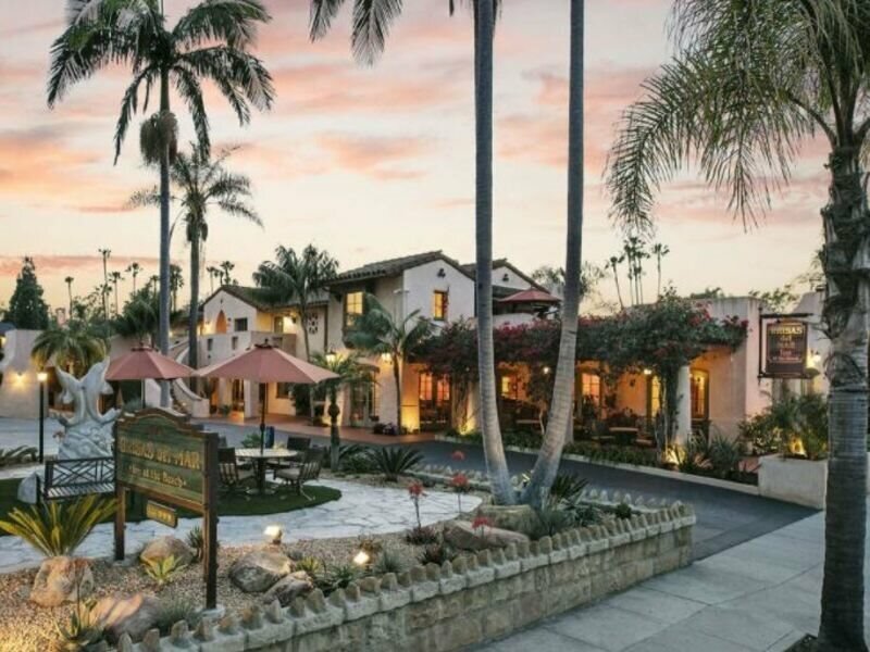 Фото Brisas del Mar, Inn at the Beach