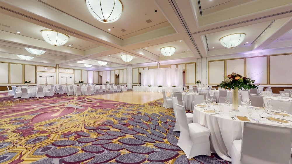 Фото Renaissance Dallas North Hotel