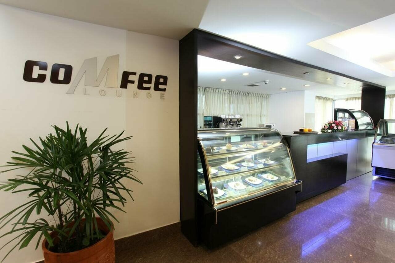 Фото Dhaka Regency Hotel & Resort