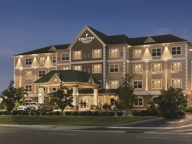 Фото Country Inn & Suites by Radisson, Tampa Airport North, Fl