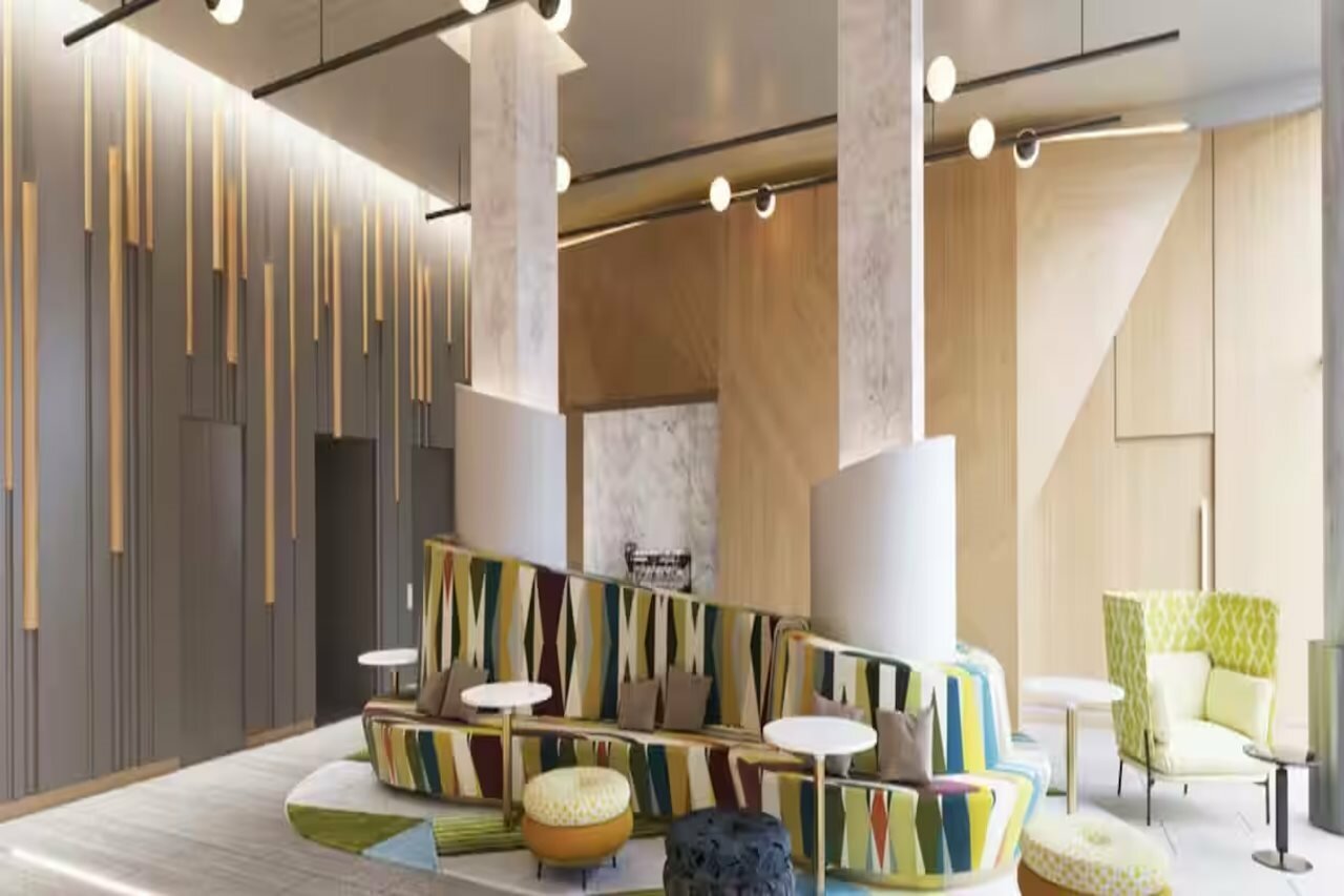 Фото Hampton Inn by Hilton New York Times Square