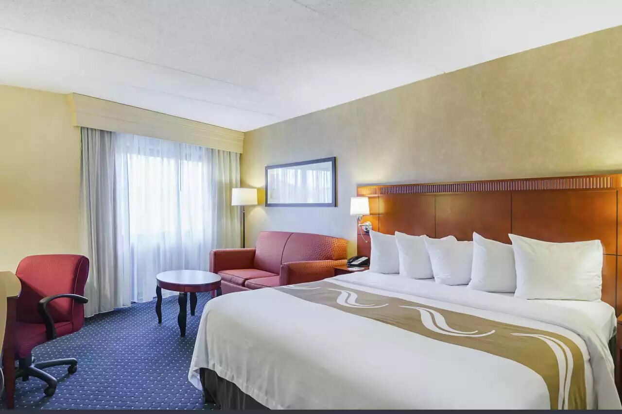 Фото Quality Inn Boston - Revere