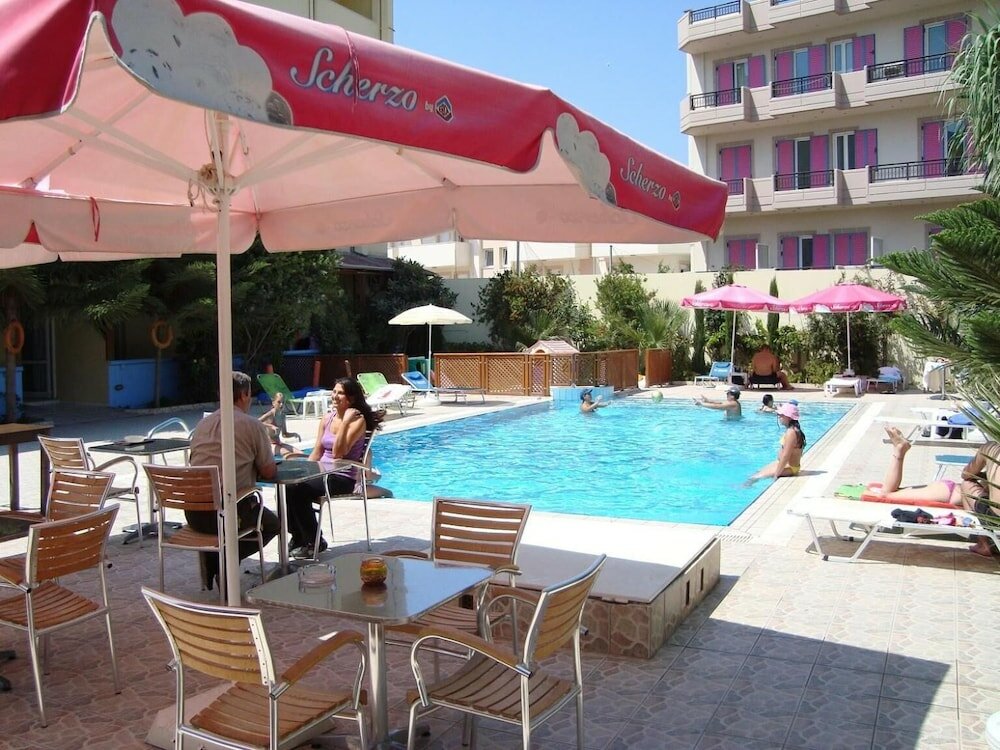 Фото Eleni Palace